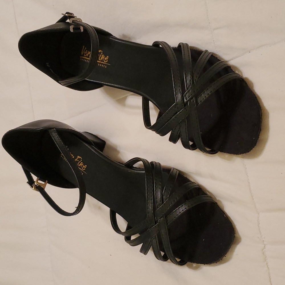NEW Black Very Fine Ballroom Dance Shoes 9.5 practice Cuban heels suede soles.